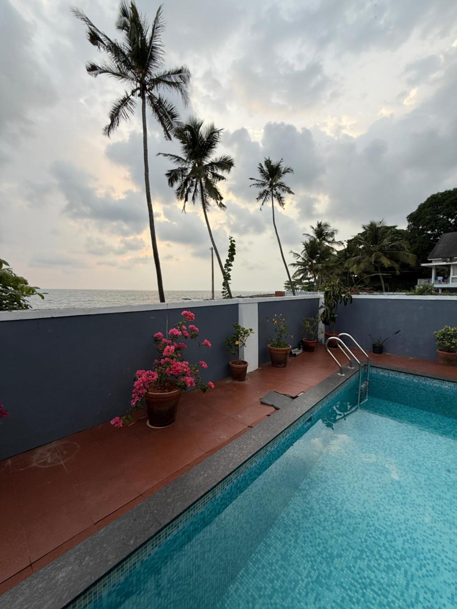 Kappad Beach House By Kisah Stays Exterior photo